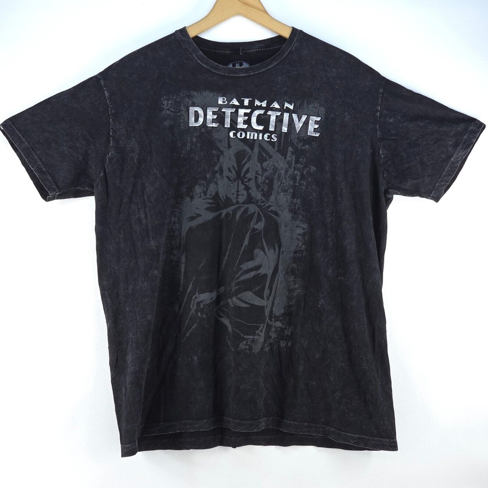 Batman Minimalist Graphic T Shirt Men's XXL Detective Comics Geek Nerd Superhero